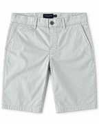 Korte broek lichtblauw – packshot op witte achtergrond